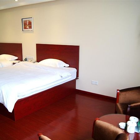 Greentree Inn Xi'An Railway Station Airport Bus Wulukou Subway Station Business Hotel Buitenkant foto