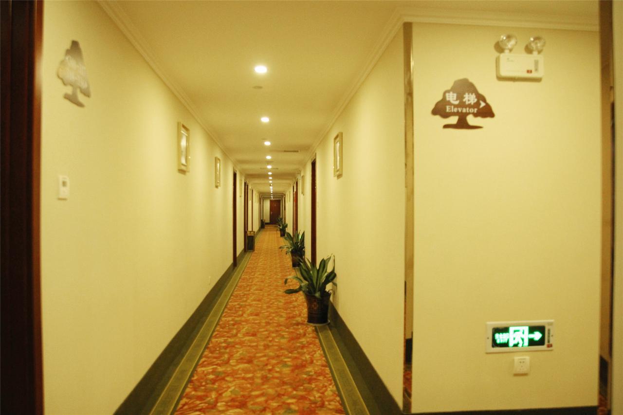 Greentree Inn Xi'An Railway Station Airport Bus Wulukou Subway Station Business Hotel Buitenkant foto