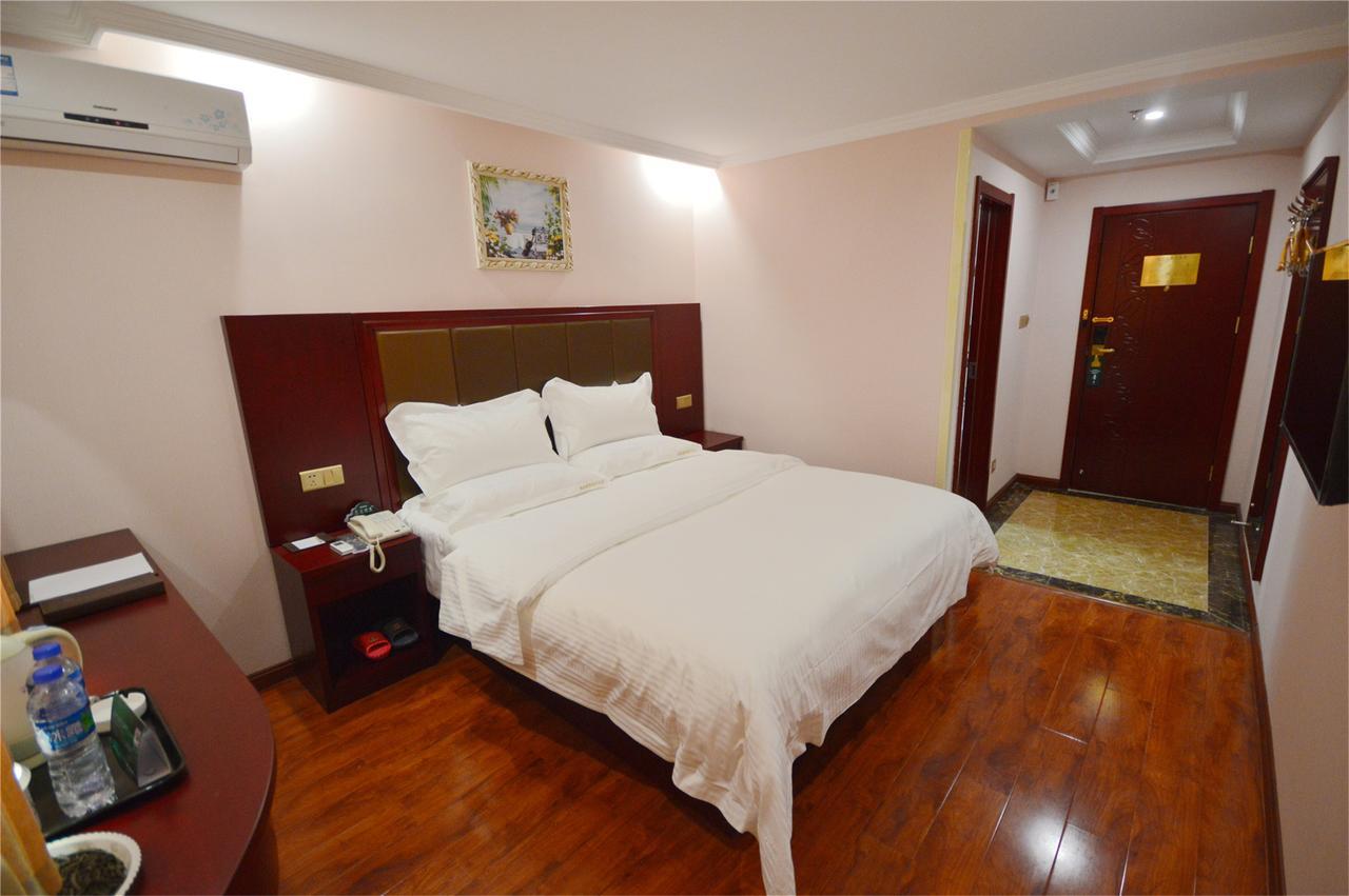 Greentree Inn Xi'An Railway Station Airport Bus Wulukou Subway Station Business Hotel Buitenkant foto