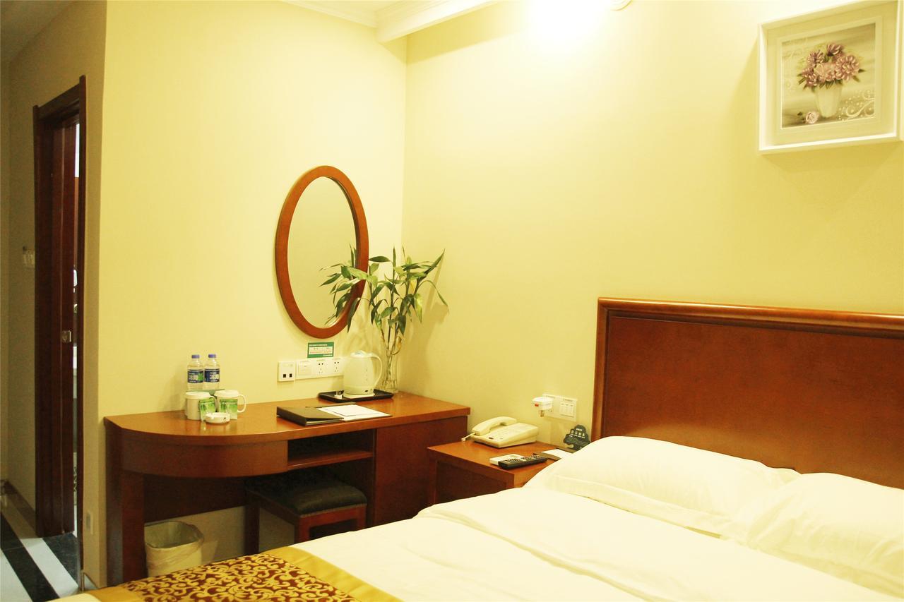Greentree Inn Xi'An Railway Station Airport Bus Wulukou Subway Station Business Hotel Buitenkant foto