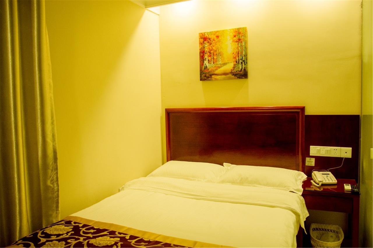 Greentree Inn Xi'An Railway Station Airport Bus Wulukou Subway Station Business Hotel Buitenkant foto